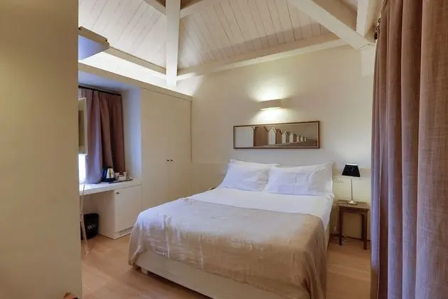 Büyük Yataklı Tek Kişilik Oda (Style)