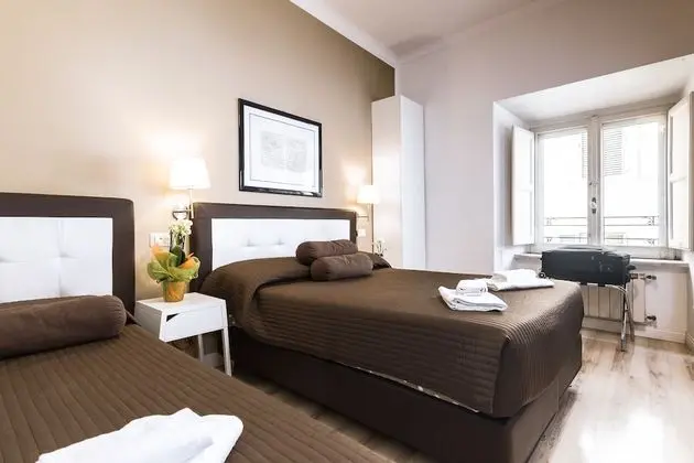 Superior Üç Kişilik Oda (bagno privato)