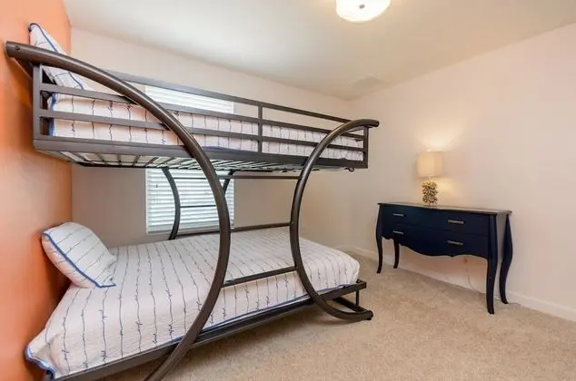 Villa (9037HS 6 Bedroom 5 Bathroom Champions)
