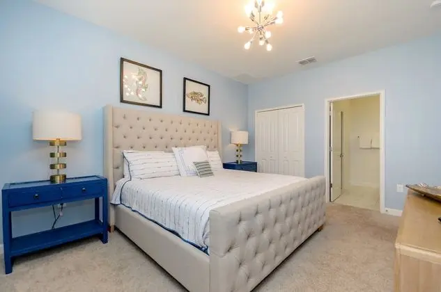 Villa (9037HS 6 Bedroom 5 Bathroom Champions)
