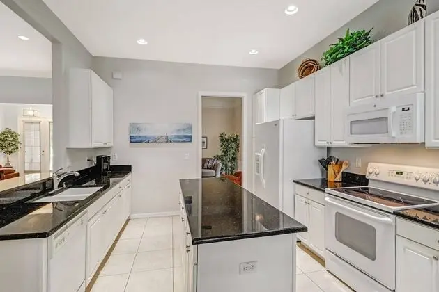 Ev (9073 Prosperity Way)