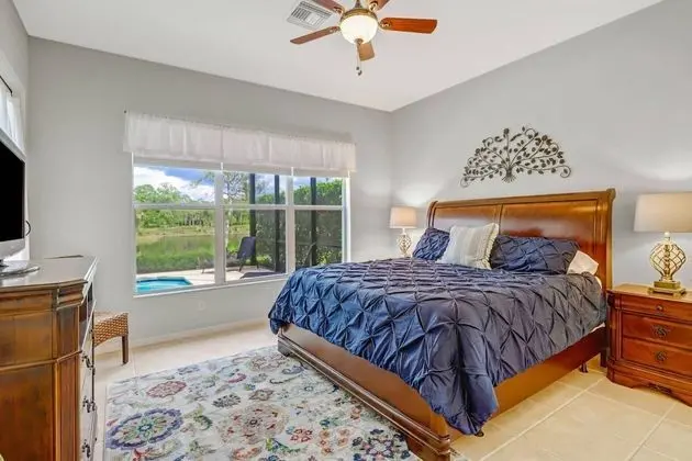Ev (9073 Prosperity Way)