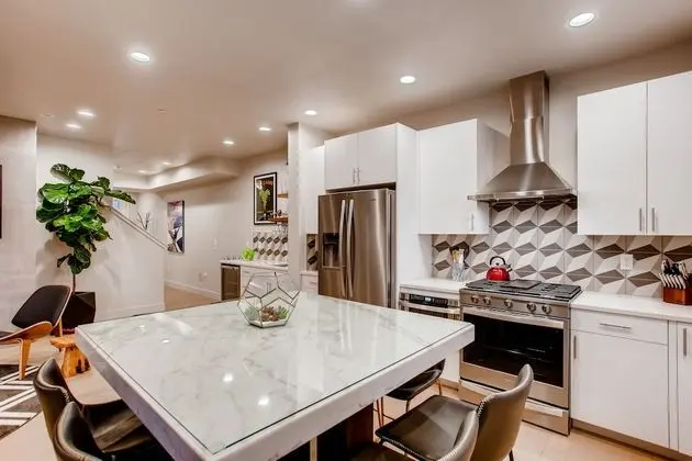 Ev, Birden Çok Yatak, Veranda, Bahçe Manzaralı (908 Jerome St. (Unit 1)*)