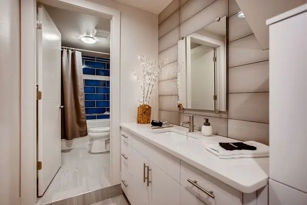 Ev, Birden Çok Yatak, Veranda, Bahçe Manzaralı (908 Jerome St. (Unit 1)*)