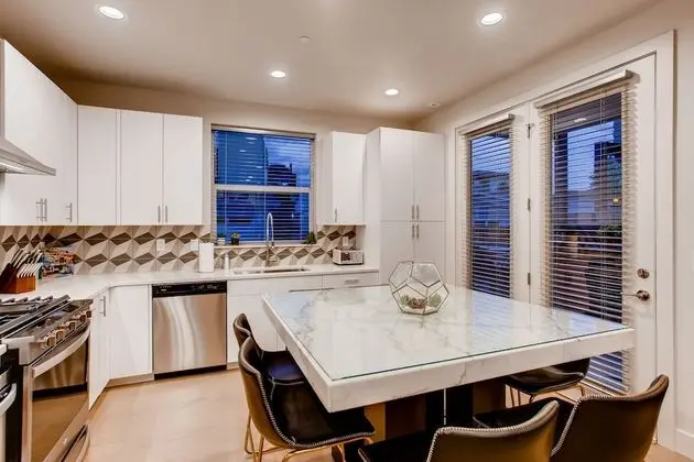 Ev, Birden Çok Yatak, Veranda, Bahçe Manzaralı (908 Jerome St. (Unit 1)*)