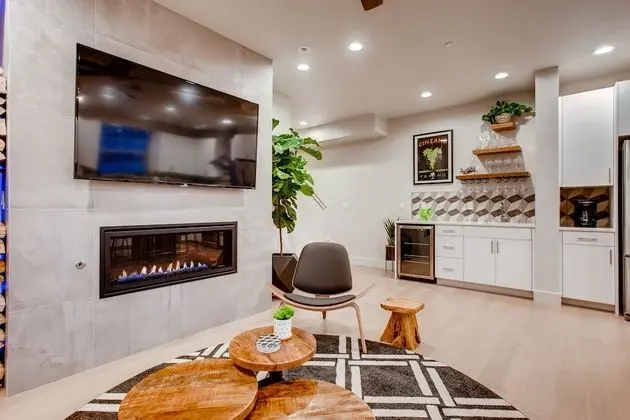 Ev, Birden Çok Yatak, Veranda, Bahçe Manzaralı (908 Jerome St. (Unit 1)*)