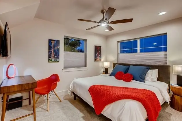 Ev, Birden Çok Yatak, Veranda, Bahçe Manzaralı (908 Jerome St. (Unit 4)*)