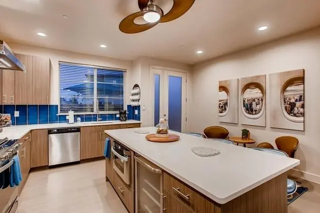 Ev, Birden Çok Yatak, Veranda, Bahçe Manzaralı (908 Jerome St. (Unit 4)*)