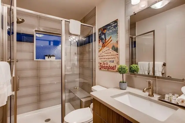 Ev, Birden Çok Yatak, Veranda, Bahçe Manzaralı (908 Jerome St. (Unit 4)*)