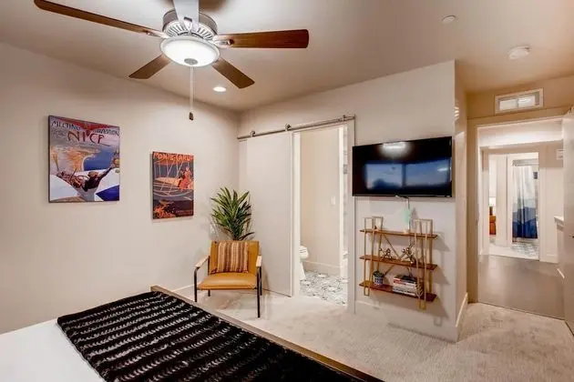 Ev, Birden Çok Yatak, Veranda, Bahçe Manzaralı (908 Jerome St. (Unit 4)*)