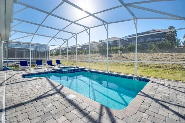 Villa (9085HS)