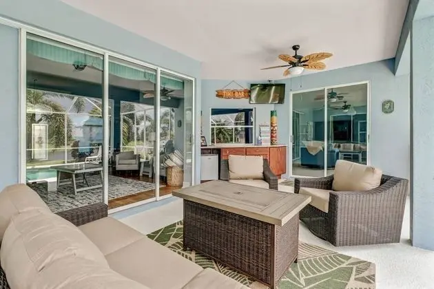 Ev (9151 Kings Cove Ct)