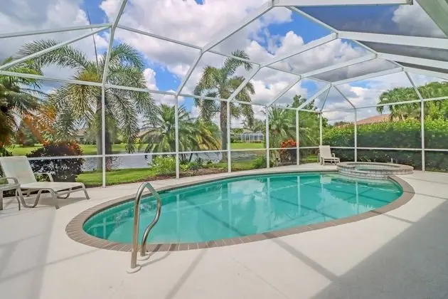 Ev (9151 Kings Cove Ct)