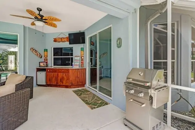 Ev (9151 Kings Cove Ct)