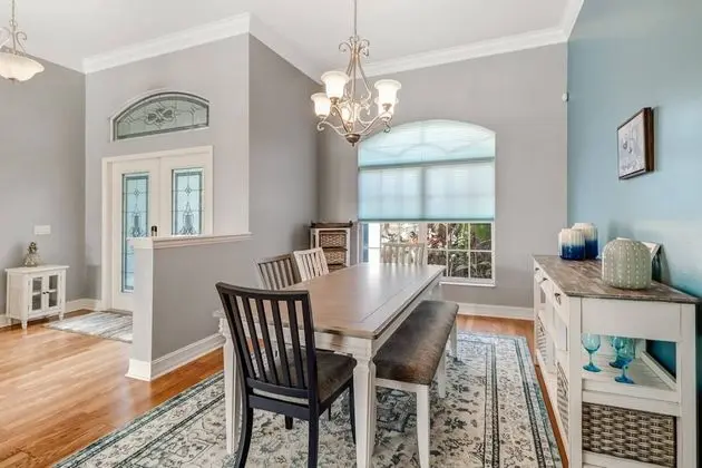 Ev (9151 Kings Cove Ct)
