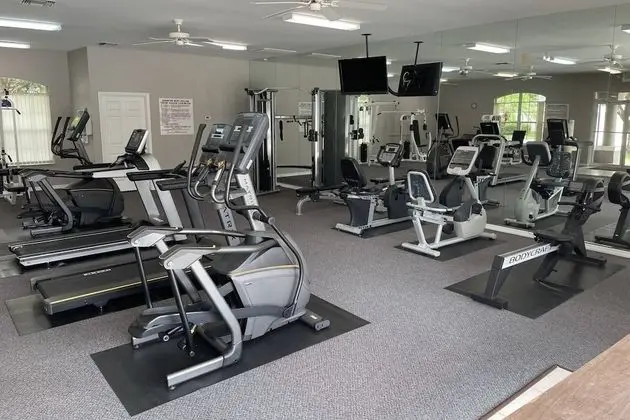 Ev (9151 Kings Cove Ct)