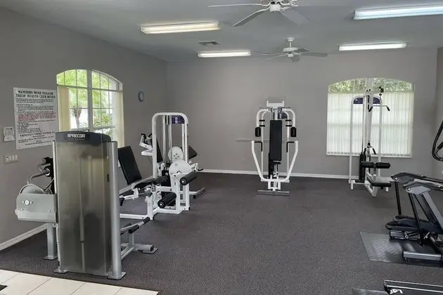 Ev (9151 Kings Cove Ct)