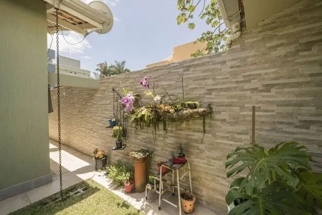 Basic Villa