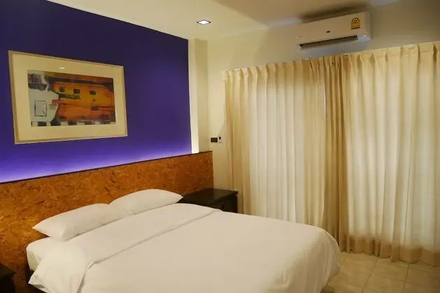 Standard Room, Queen Bed, Non Smoking