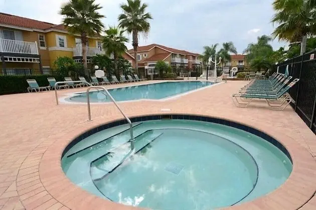 Ev (929 - Pool Home, Lake Berkley Resort)