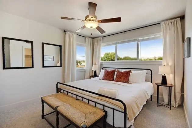 Ev, Birden Çok Yatak, Veranda, Bahçe Manzaralı (938 Jerome St. (Unit 1))