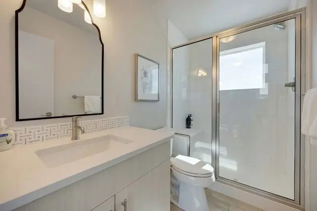 Ev, Birden Çok Yatak, Veranda, Bahçe Manzaralı (938 Jerome St. (Unit 1))