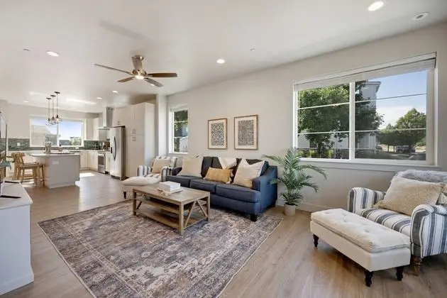 Ev, Birden Çok Yatak, Veranda, Bahçe Manzaralı (938 Jerome St. (Unit 1))