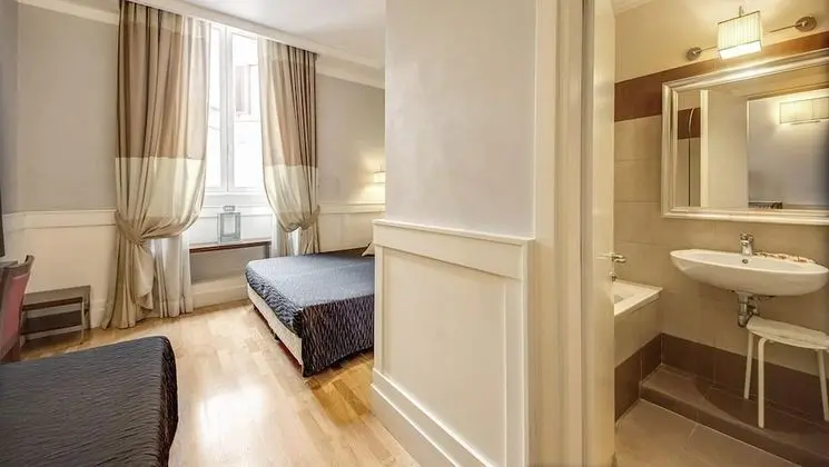 Superior Üç Kişilik Oda