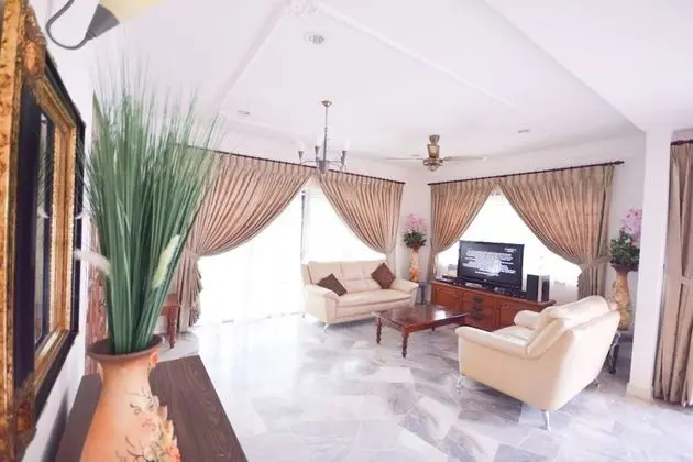 Family Villa