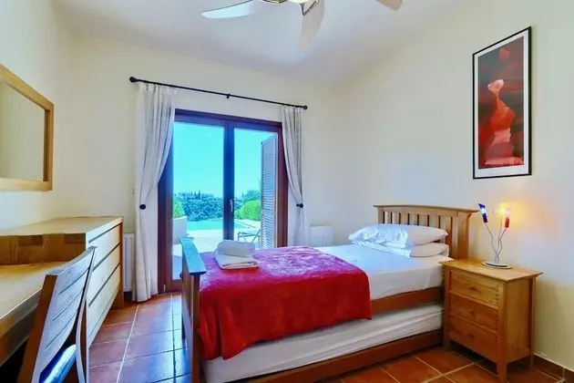 Villa, 4 Yatak Odası, Kişiye Özel Havuzlu