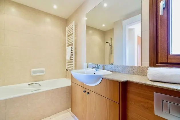 Villa, 4 Yatak Odası, Kişiye Özel Havuzlu