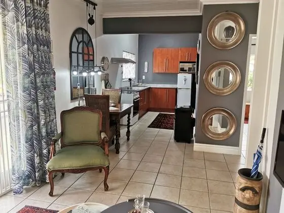 Family Süit, 2 Yatak Odası (Two-Bedroom Suite)