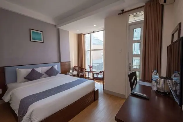 Deluxe Tek Büyük Yataklı Oda
