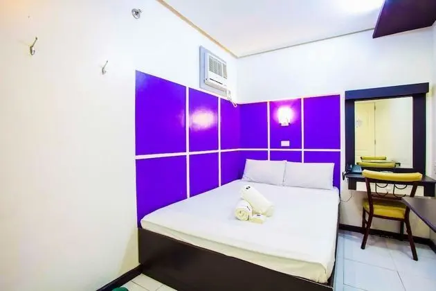Fiesta Room (No Window)