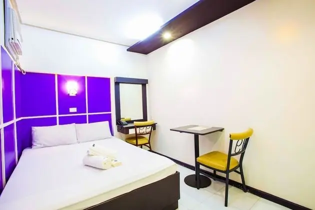 Fiesta Room (No Window)