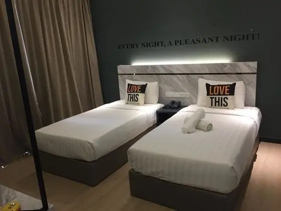 Deluxe İki Ayrı Yataklı Oda