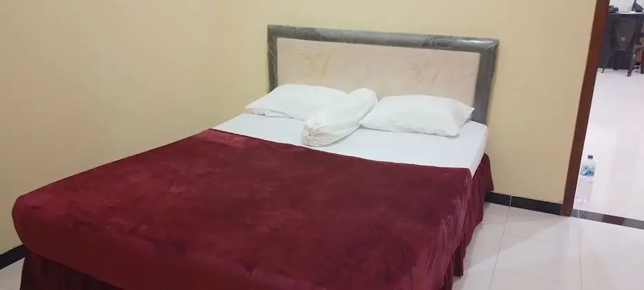 Economy Tek Büyük Yataklı Oda