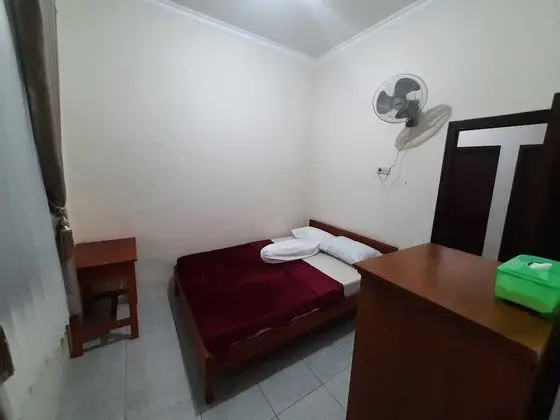 Economy Tek Büyük Yataklı Oda