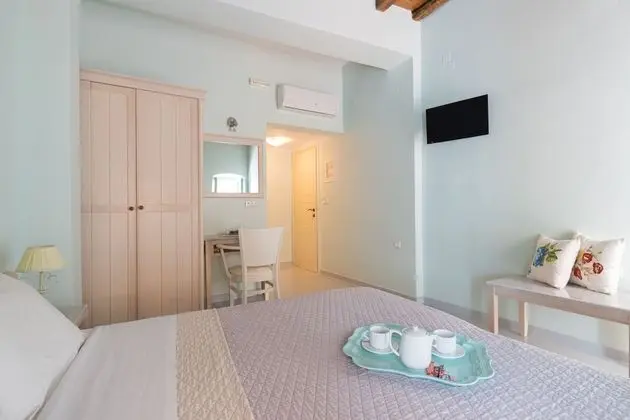 Tek Büyük Yataklı Oda, Balkon