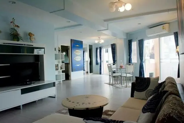 2-Bedroom Family
