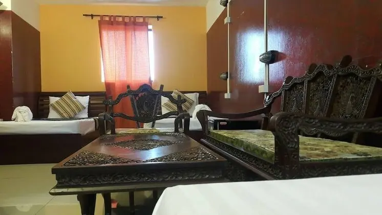 Triple Room (Shared Bathroom)
