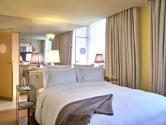 Executive Tek Büyük Yataklı Oda