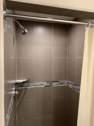 Standard Oda, 1 En Büyük (King) Boy Yatak