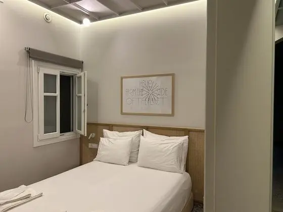 Basic Tek Büyük Yataklı Oda
