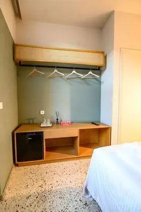 City Tek Büyük Yataklı Oda