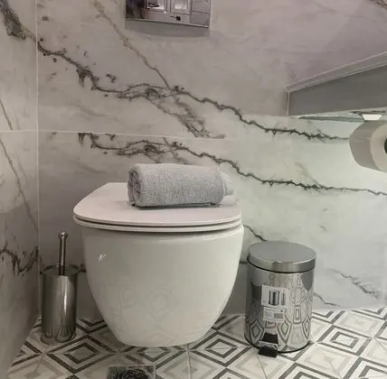 City Tek Büyük Yataklı Oda