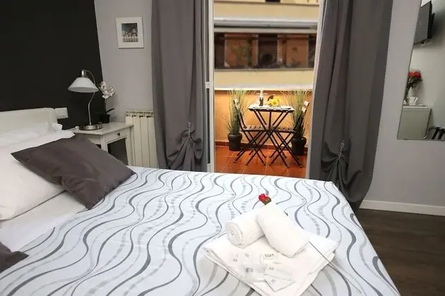 Deluxe Tek Büyük Yataklı Oda, Balkon