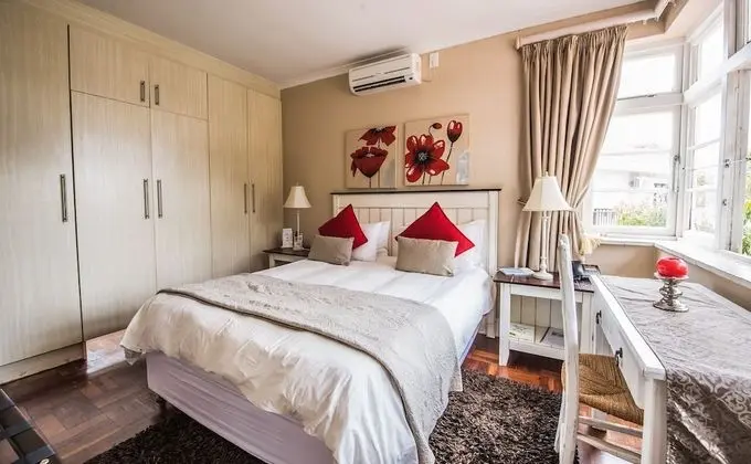 Luxury Tek Büyük Yataklı Oda