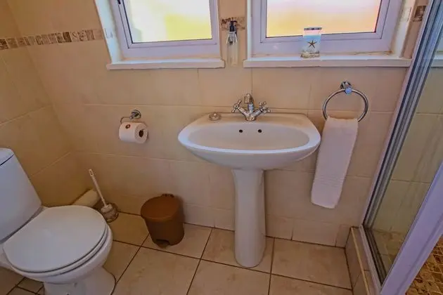 Luxury Tek Büyük Yataklı Oda