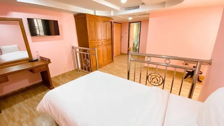 Standard Üç Kişilik Oda, Sigara İçilmez, Şehir Manzaralı